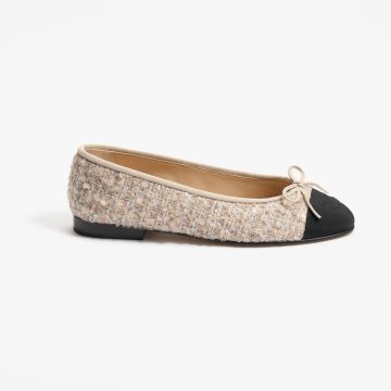 Chanel Twill soft woolen and satin beige, pale yellow, milky white and black flat shoes Ballet  Shoes