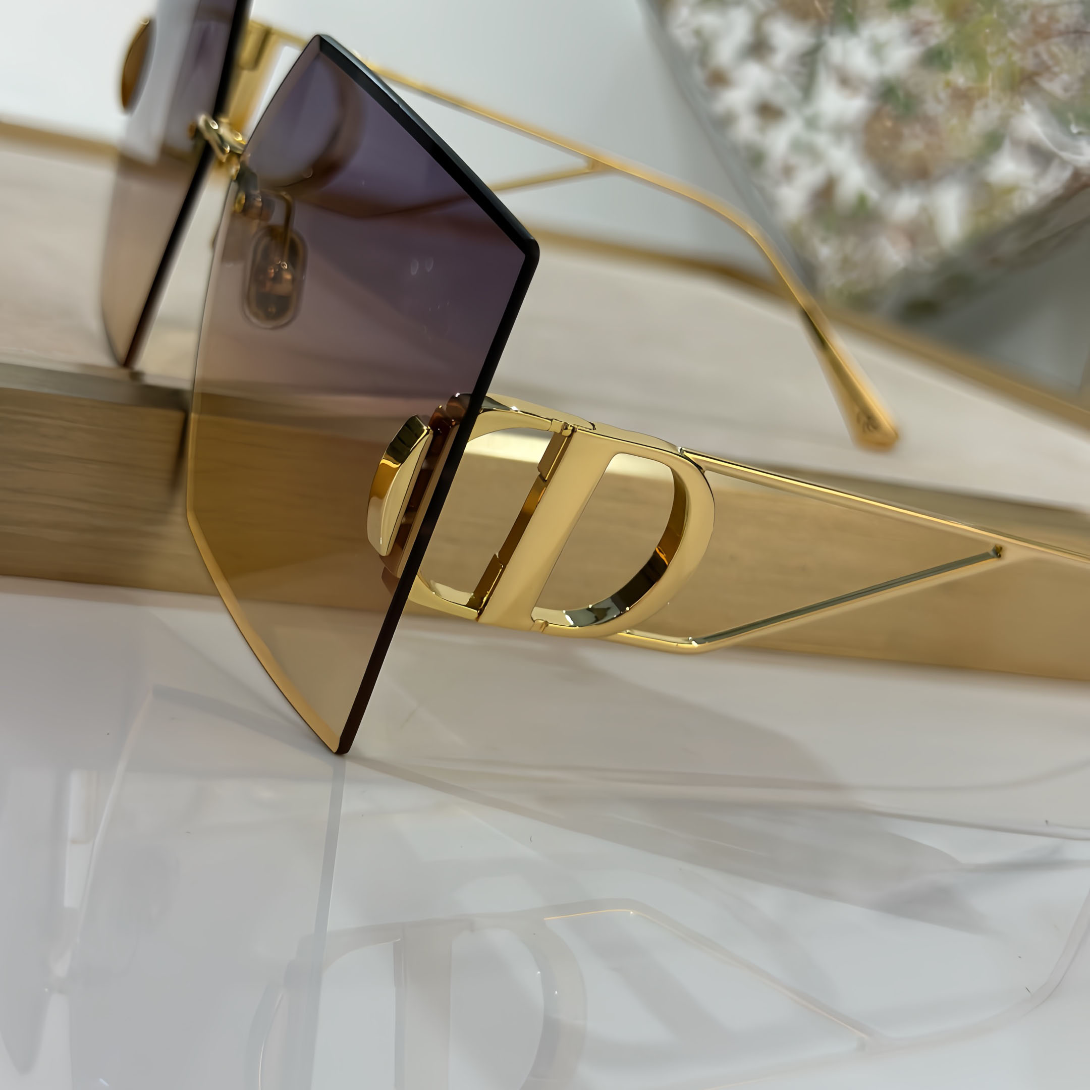 DIOR 30 MONTAIGNE square frame glasses gradient color of purple to gold/gold/grey/black gold/blue color Size 64口14-135 - 图片 3