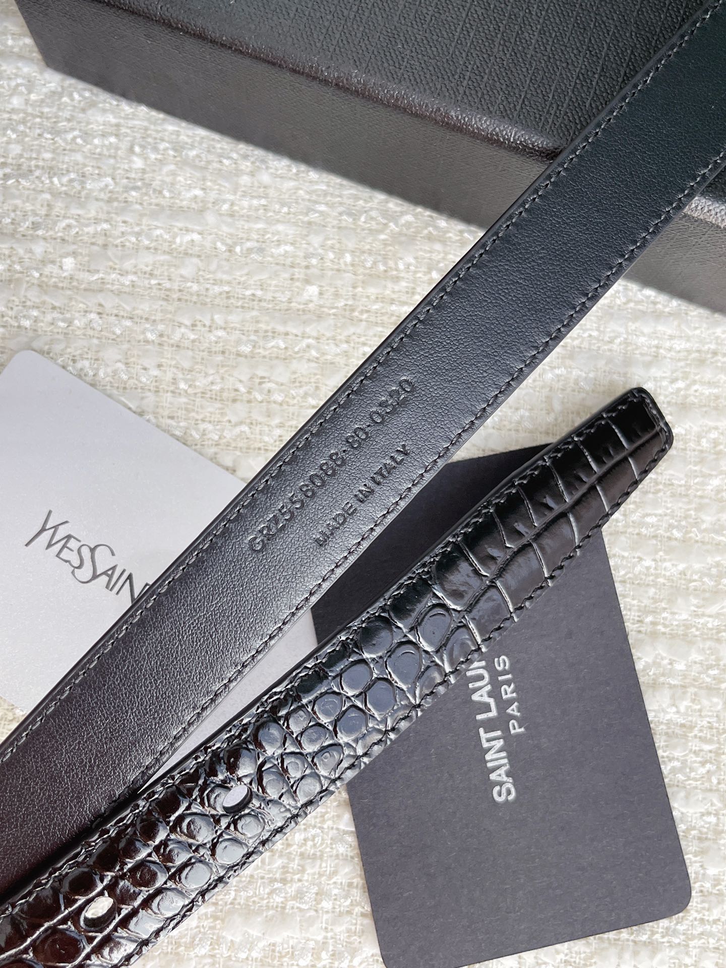 Saint Laurent Cassandre Belt In Black Crocodile-Embossed Calfskin With Gold/Silver/Black Hardware 20mm - 图片 7