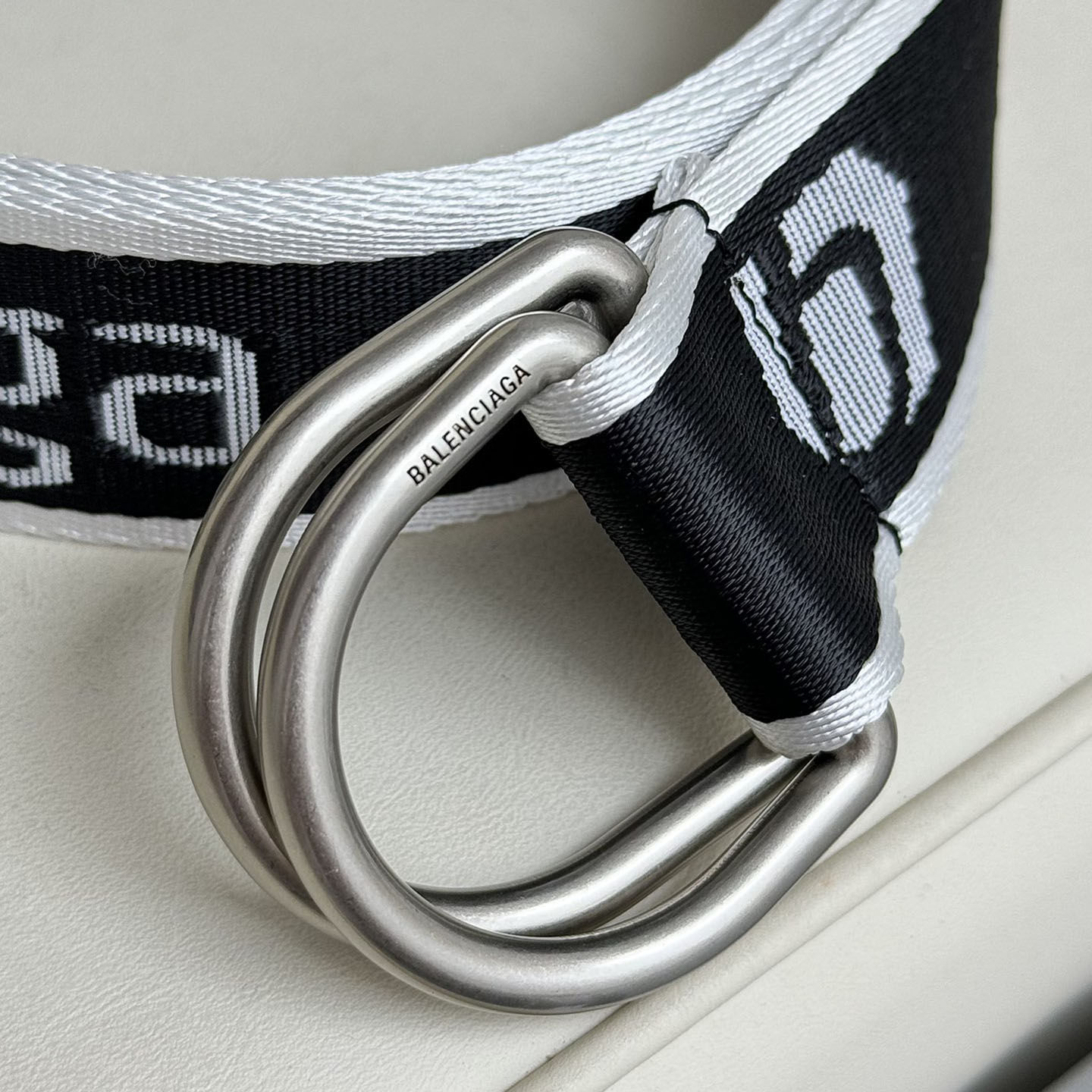 Balenciaga Men's D Ring Adjustable Belt In Balenciaga Black/White/Grey Webbing With Silver Hardware 40mm - 图片 5