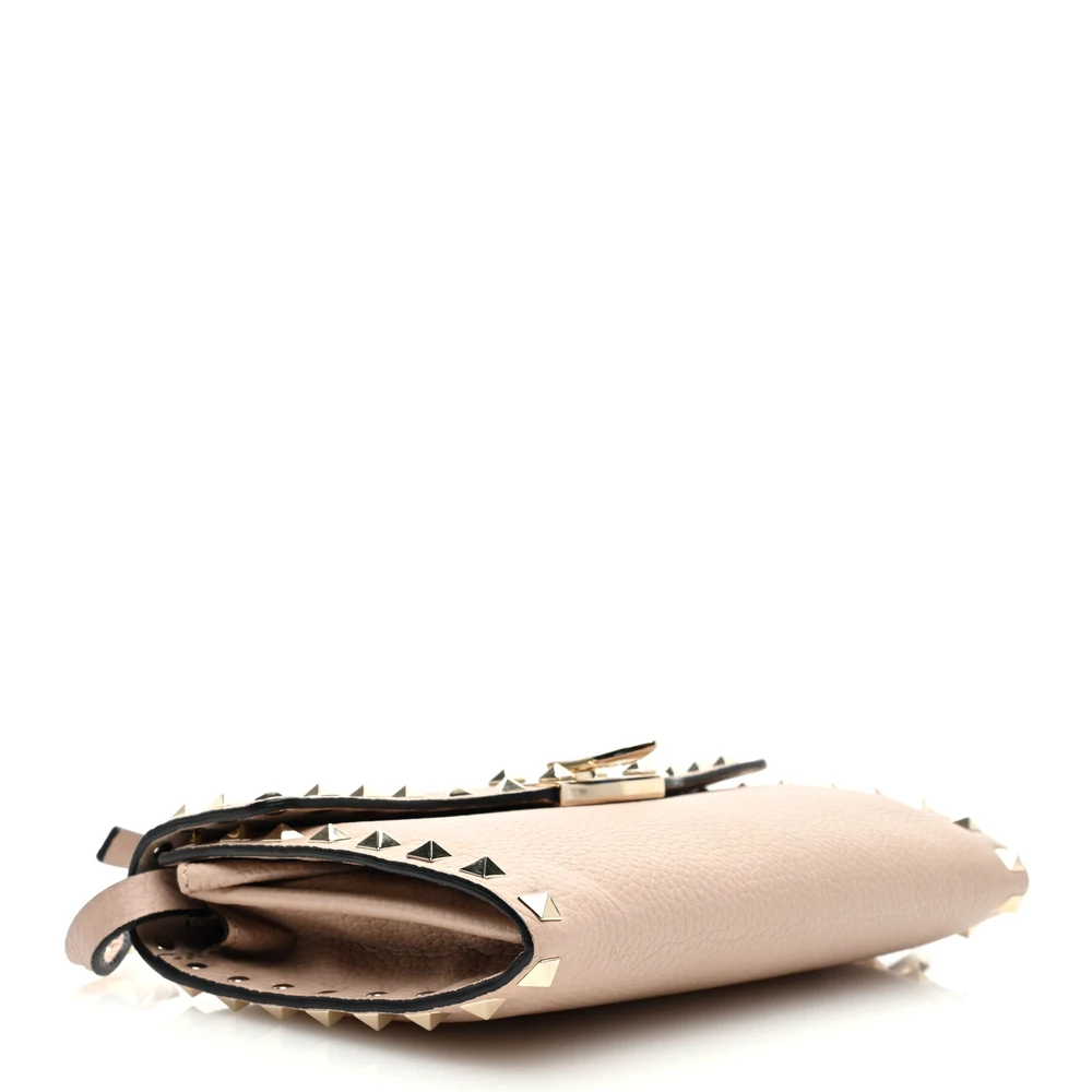 Valentino Garavani Medium Rockstud Flip Lock Shoulder Bag Poudre Pebbled Calfskin Leather - 图片 3