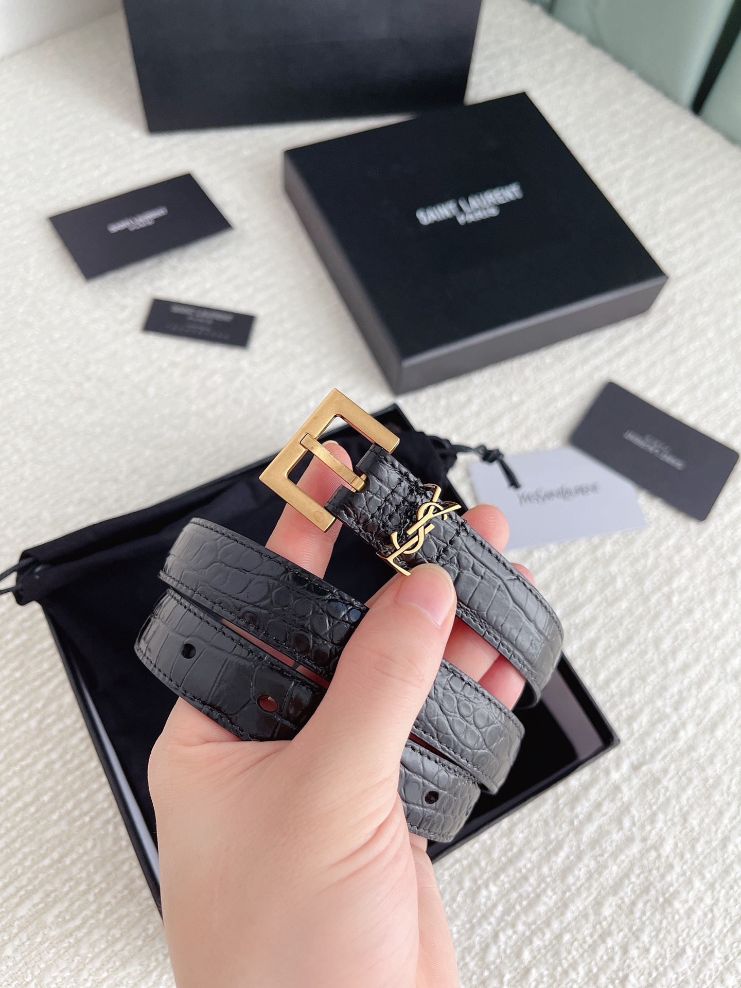 Saint Laurent Cassandre Belt In Black Crocodile-Embossed Calfskin With Gold/Silver/Black Hardware 20mm - 图片 3