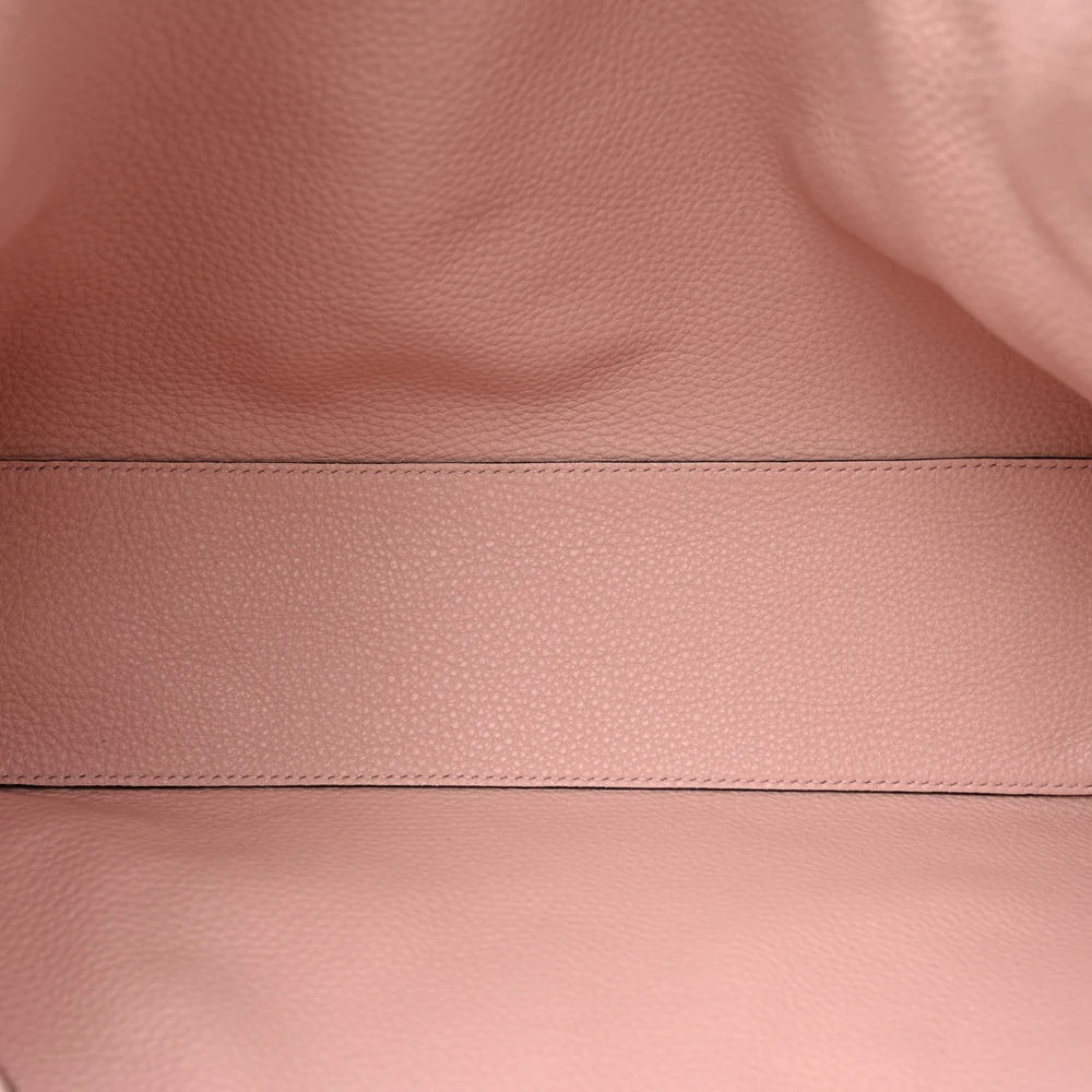 Valentino Garavani Medium Rockstud Tote Black/Rose Quartz Grainy Calfskin Leather Gold Hardware - 图片 7